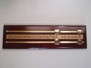 MAHOGANY MINI SNOOKER SCOREBOARD by SGL